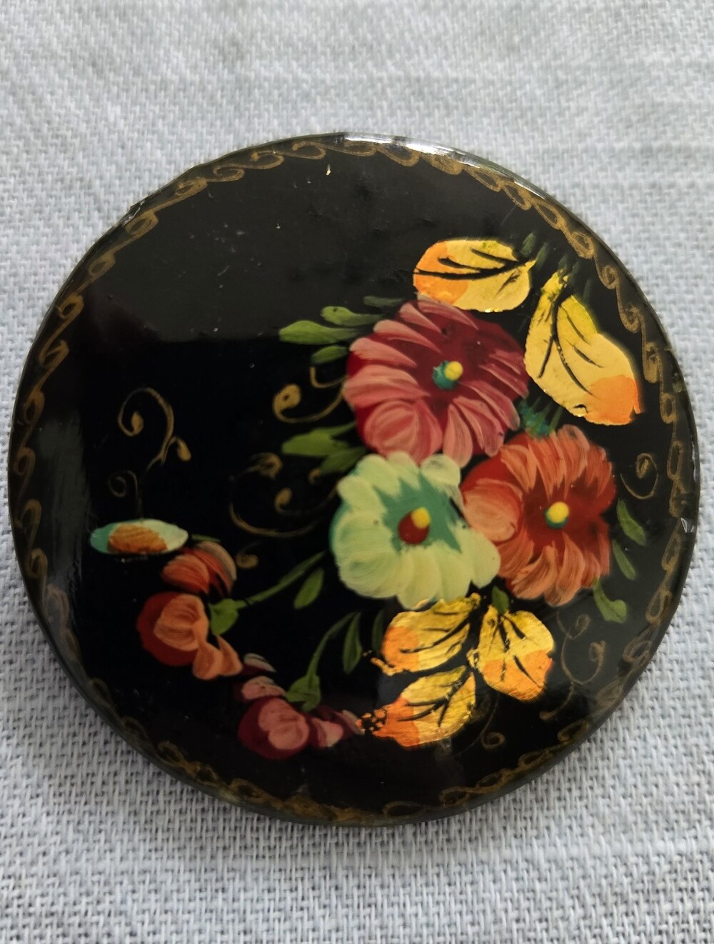 Vintage Russian Style HandPainted Floral Lacquer Brooch Black Round Folk Art Pin